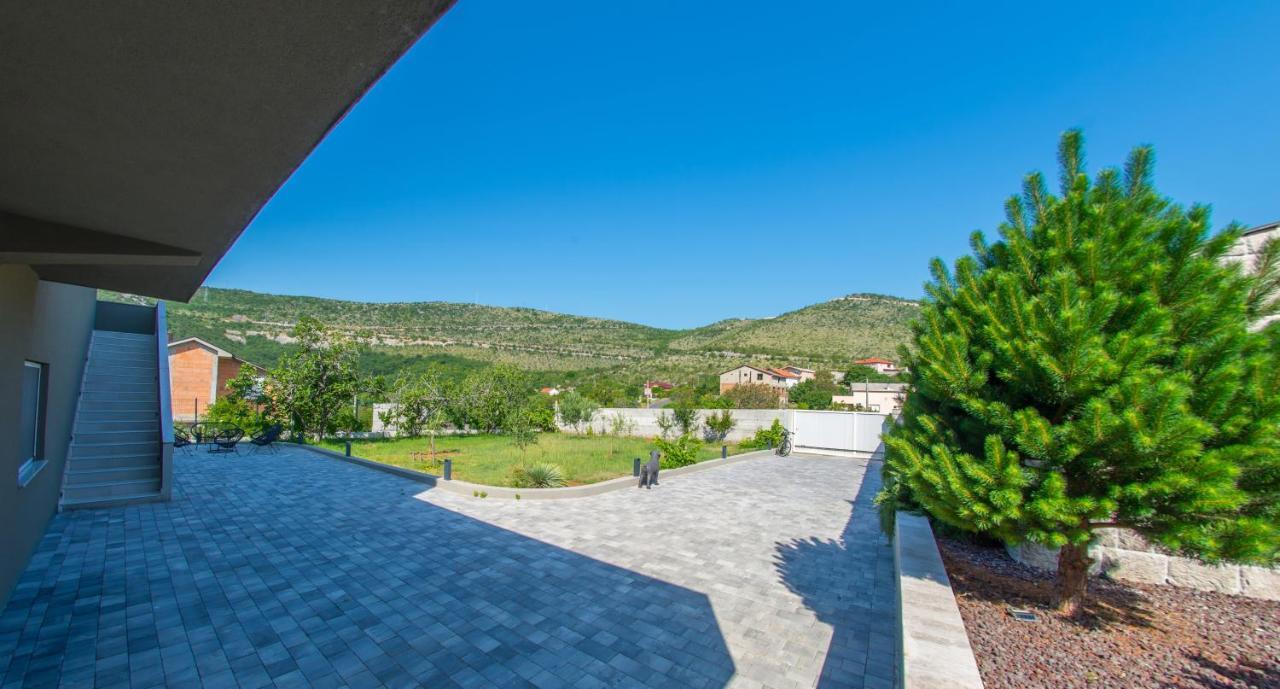 Villa Carpe Diem - With Private Pool Mostar Eksteriør bilde